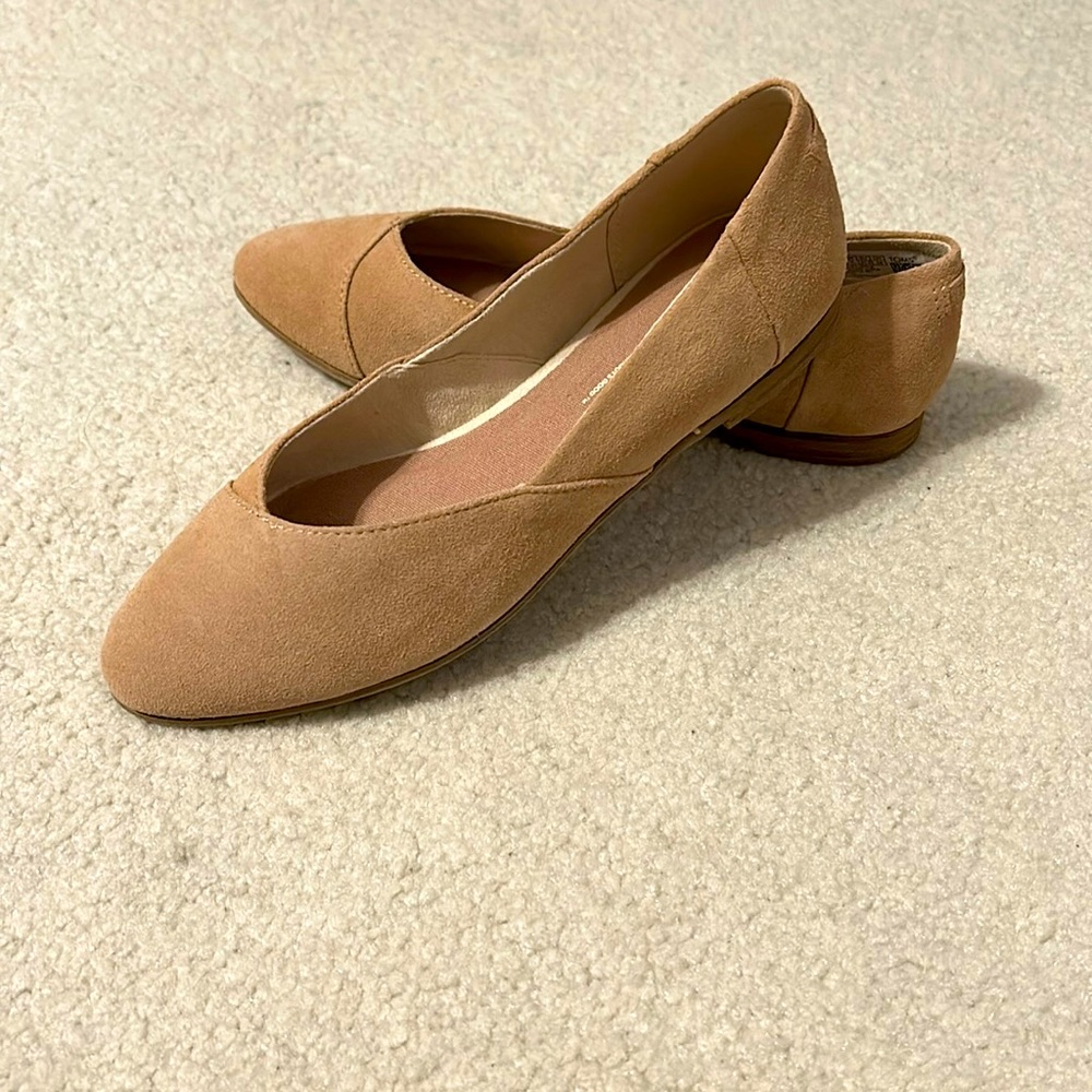 Tan shoes